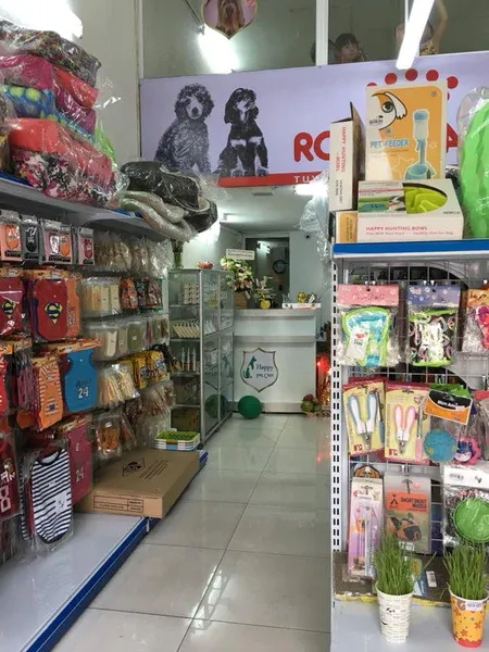 Happy Pet Care trưng bày đa dạng phụ kiện và đồ dùng cho thú cưng