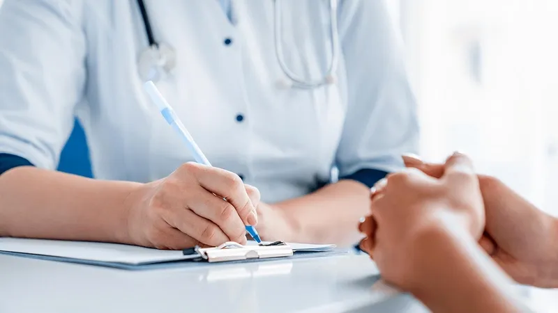 Bảng giá dịch vụ khám sức khỏe thú cưng thường phụ thuộc vào độ phức tạp của xét nghiệm