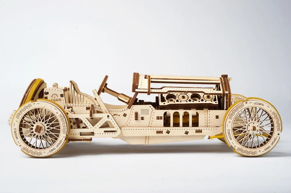 xe mô hình bằng gỗ